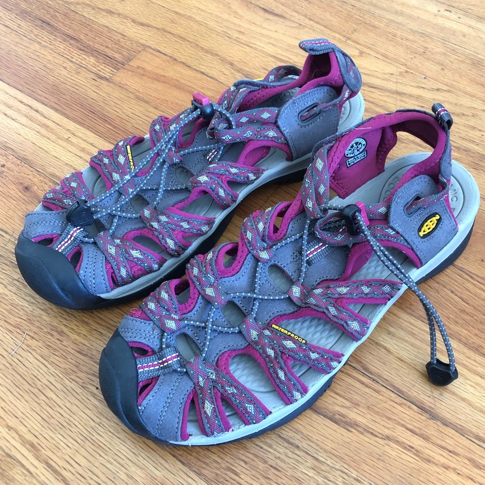 Keen Whisper Sandals | Magnet Sangria Pink